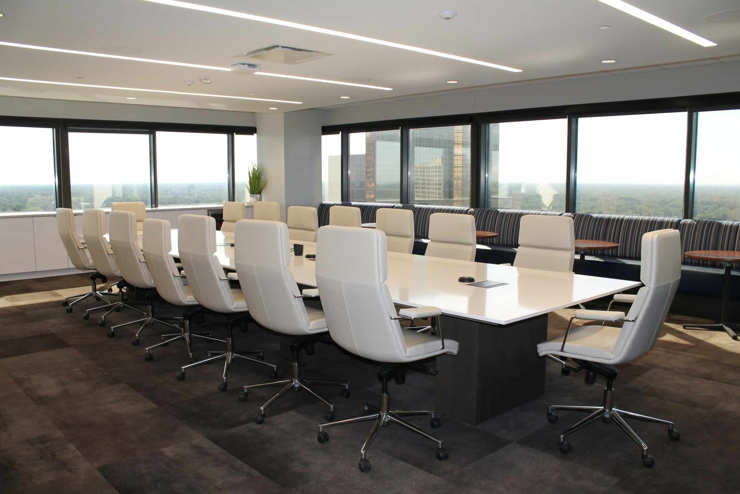 découvrez notre sélection de mobilier de bureau de haute qualité pour équiper votre espace de travail avec style et confort. trouvez les meubles de bureau adaptés à vos besoins professionnels chez nous.